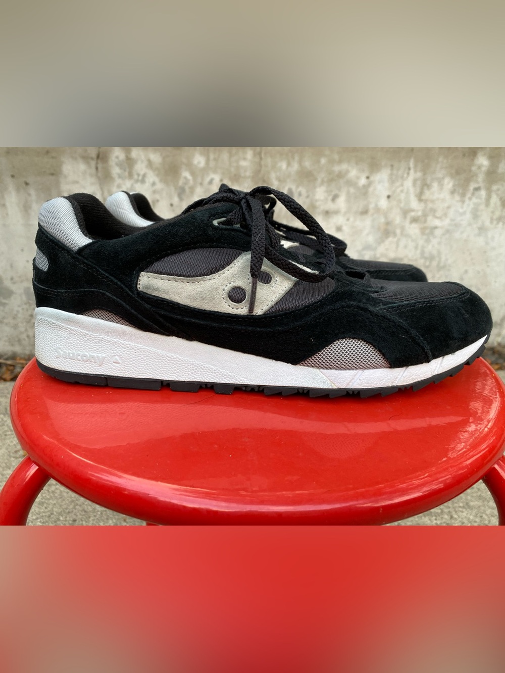 Saucony Shadow 6000 - Size 13